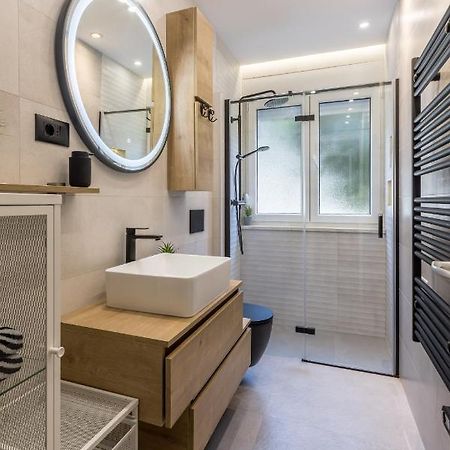 Artistic Chill Art Apartment 2+2.Centar Of Split. ภายนอก รูปภาพ