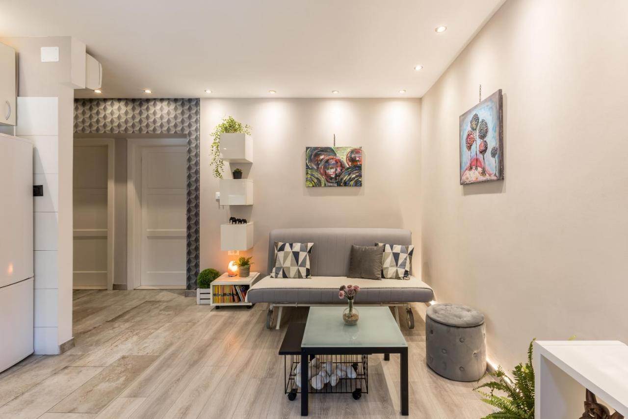 Artistic Chill Art Apartment 2+2.Centar Of Split. ภายนอก รูปภาพ