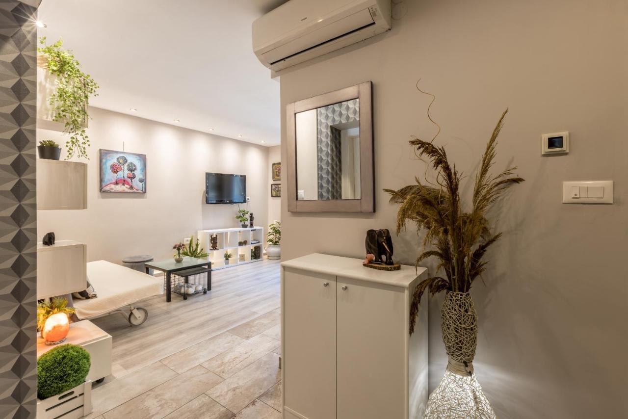 Artistic Chill Art Apartment 2+2.Centar Of Split. ภายนอก รูปภาพ